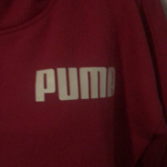 Women’s Puma pink sweater with hoody. - Picture 2 of 3
